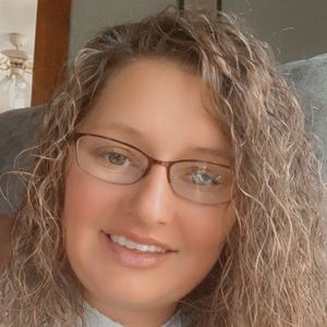 Meet your Posher, Kalie